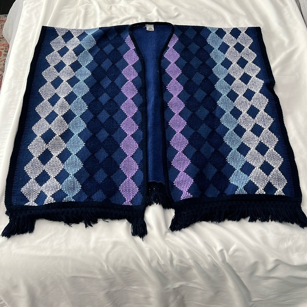 Ailed Fashion Made in Mexico Acrylic Knit Poncho